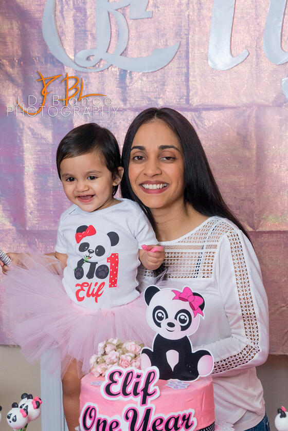 Elif&#39;s First Birthday