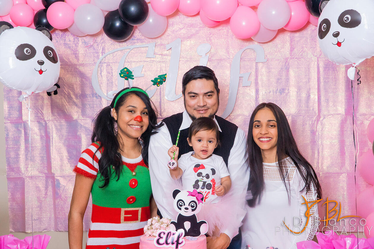 Elif&#39;s First Birthday