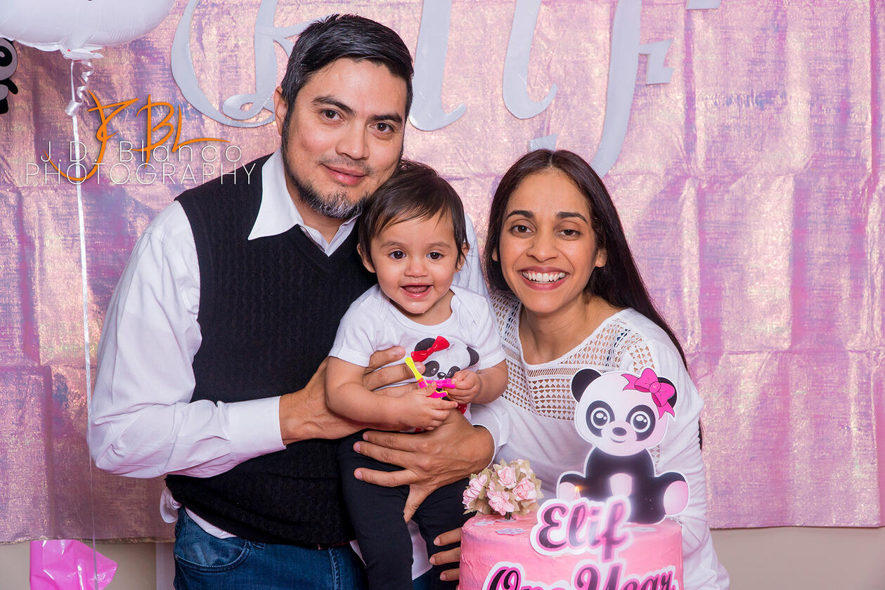 Elif&#39;s First Birthday