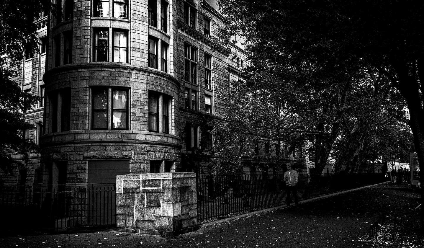 Building by Natural History Museum
